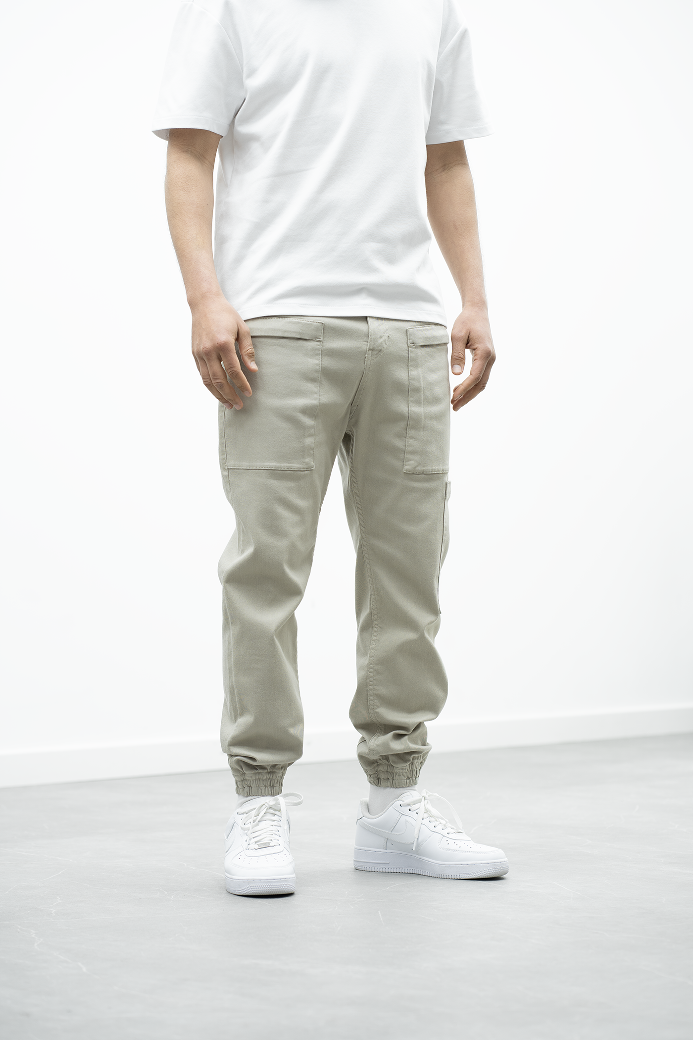 Pantalon jogpant cargo Gate - delta