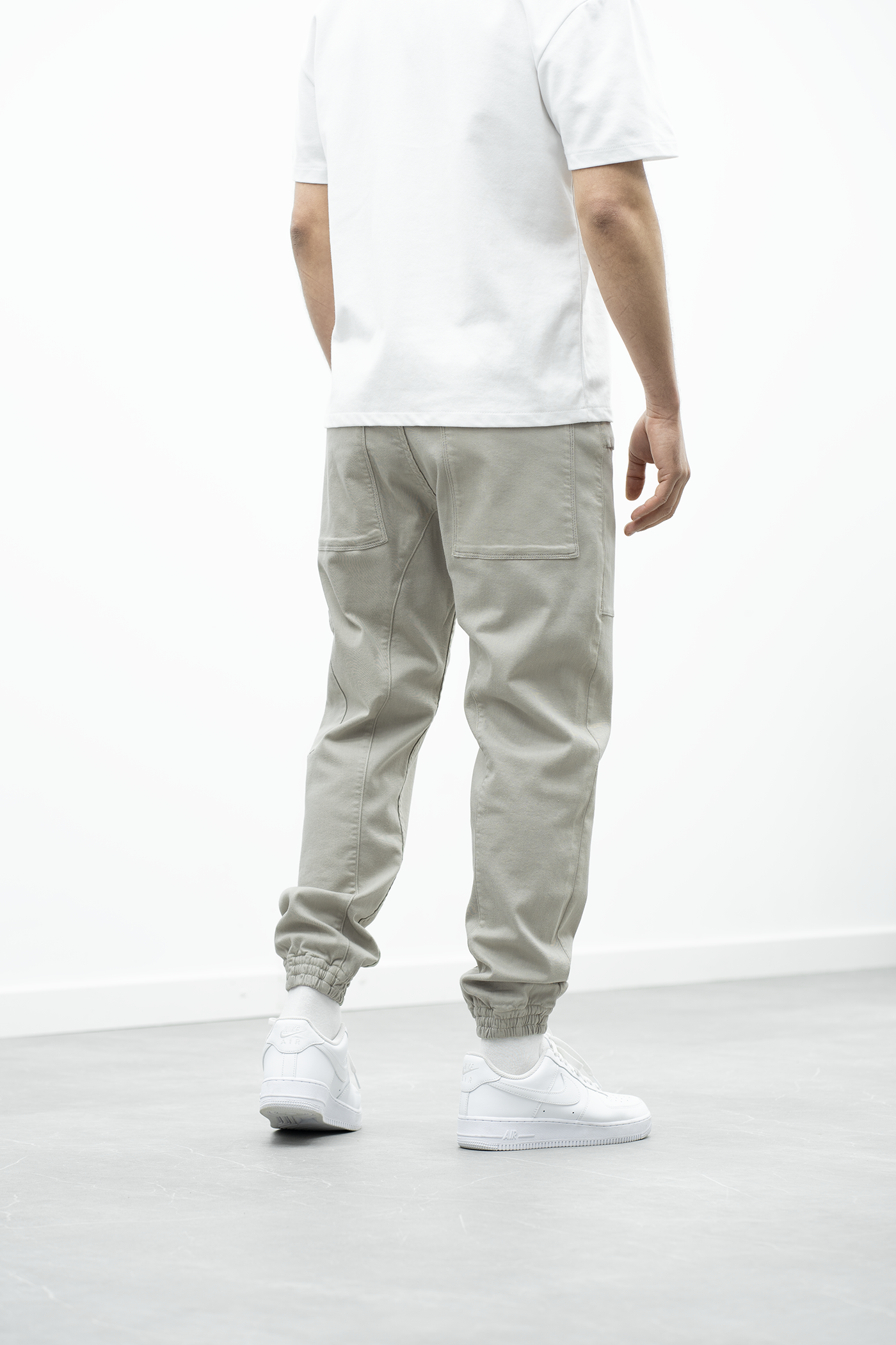 Pantalon jogpant cargo Gate - delta