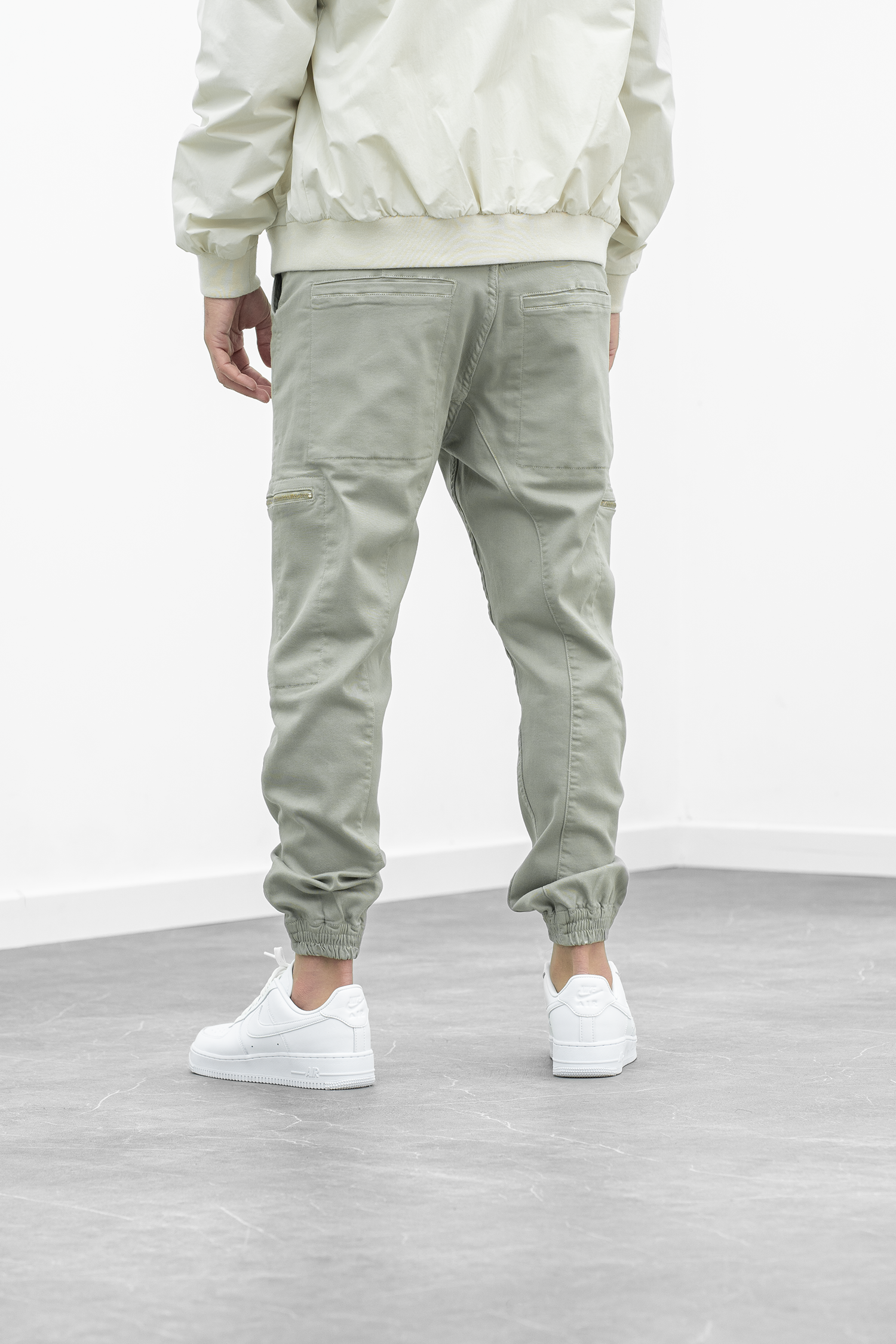 Pantalon jogpant cargo Ezon - amande