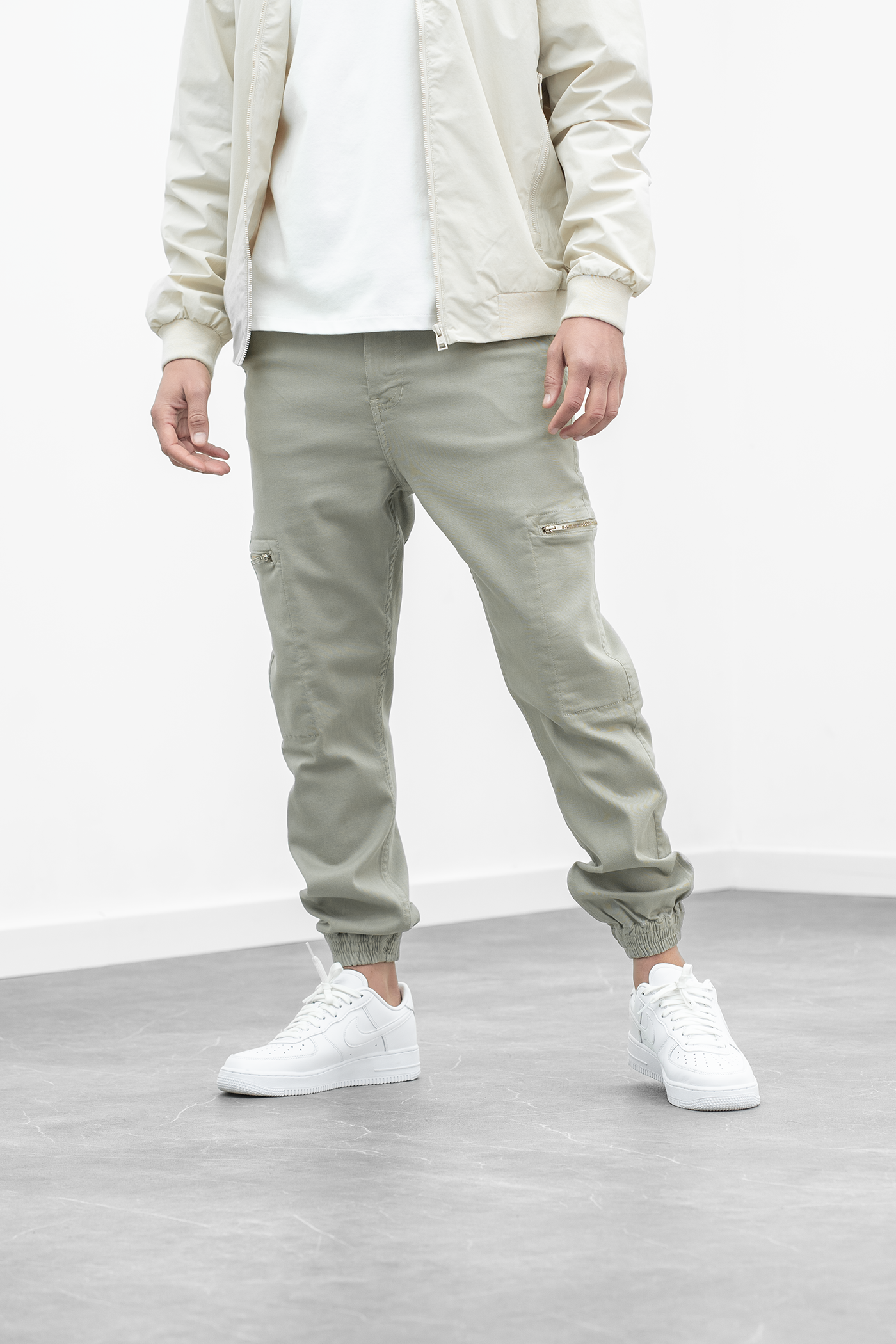Pantalon jogpant cargo Ezon - amande