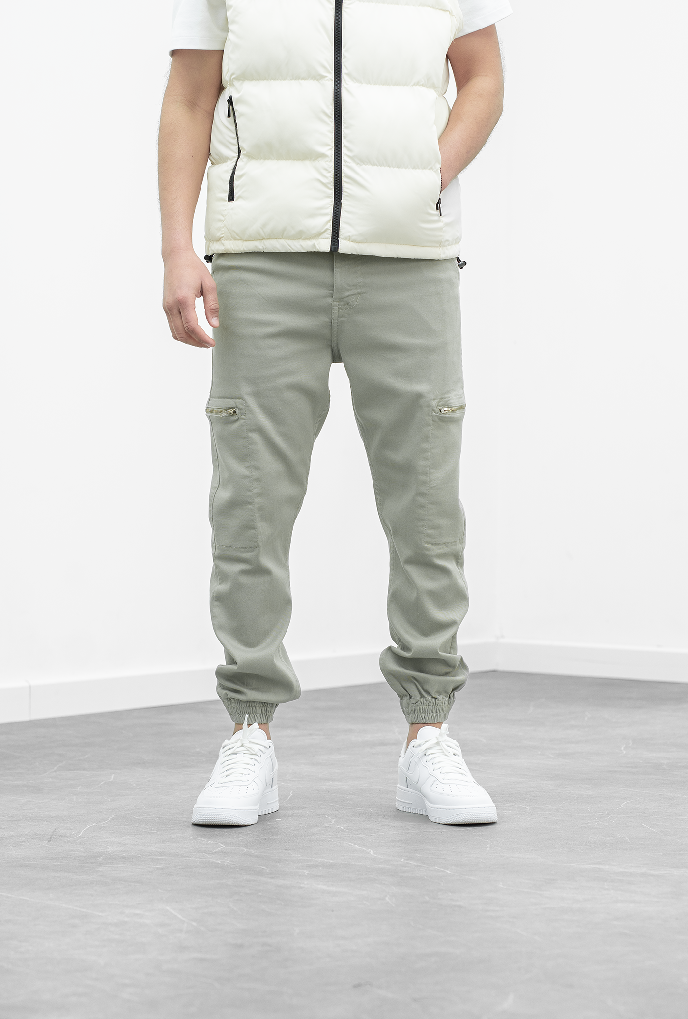 Pantalon jogpant cargo Ezon - amande