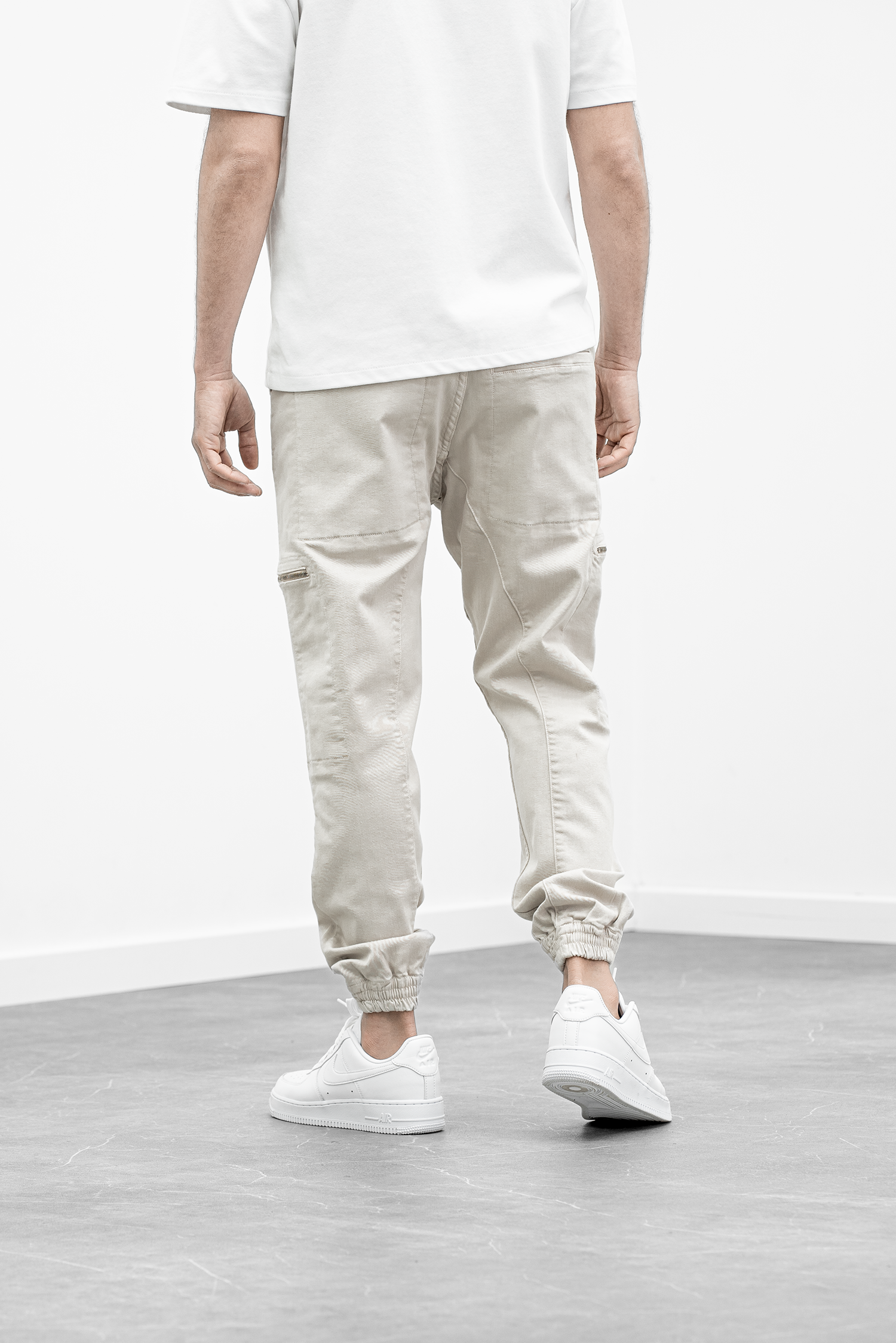 Pantalon jogpant cargo Ezon - crème
