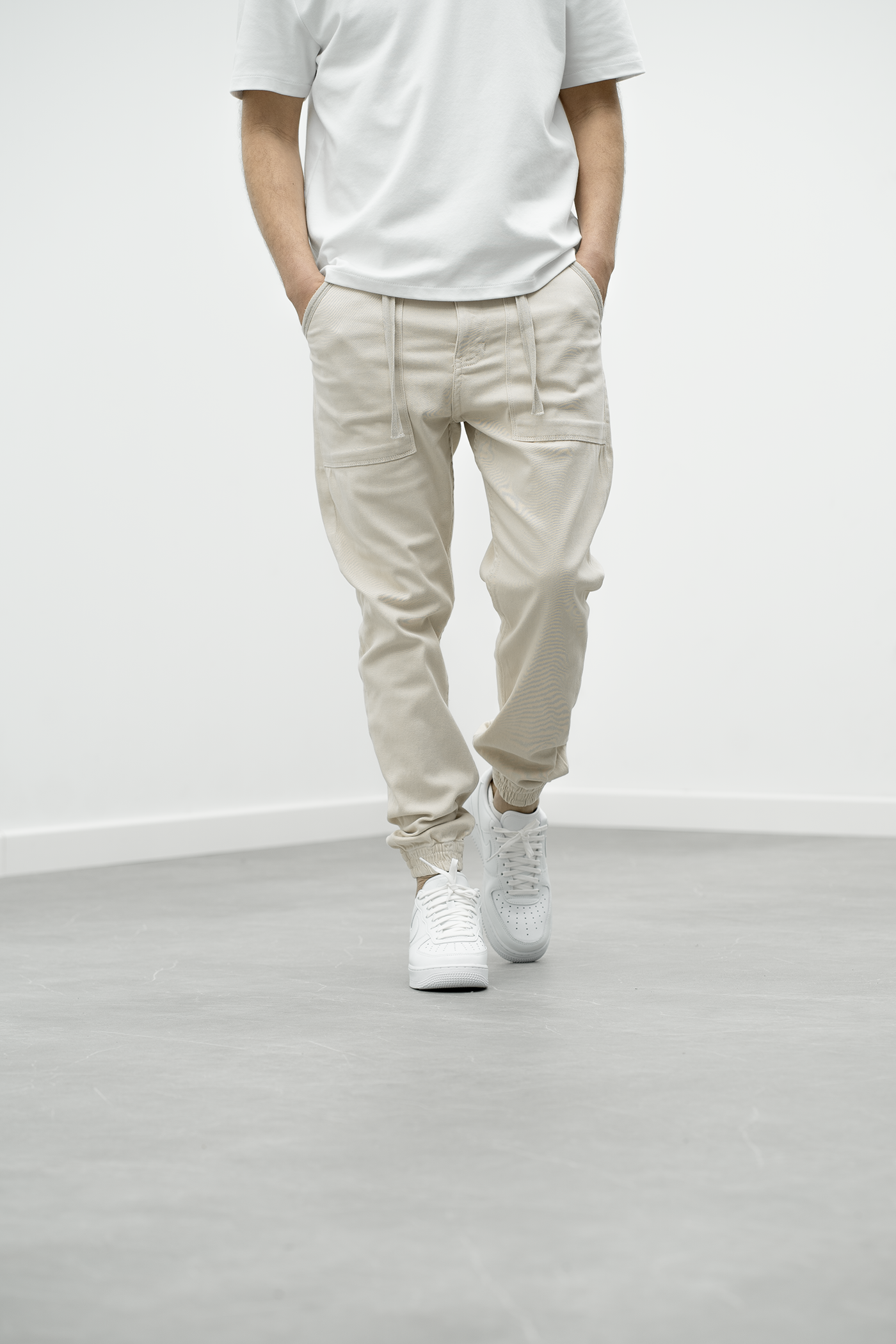 Pantalon jogpant Brod - crème