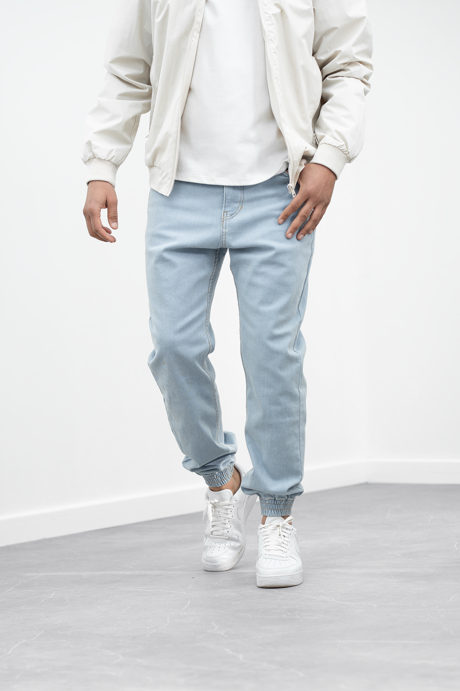 NIL – Jogpant Denim – Bleach - Bleach