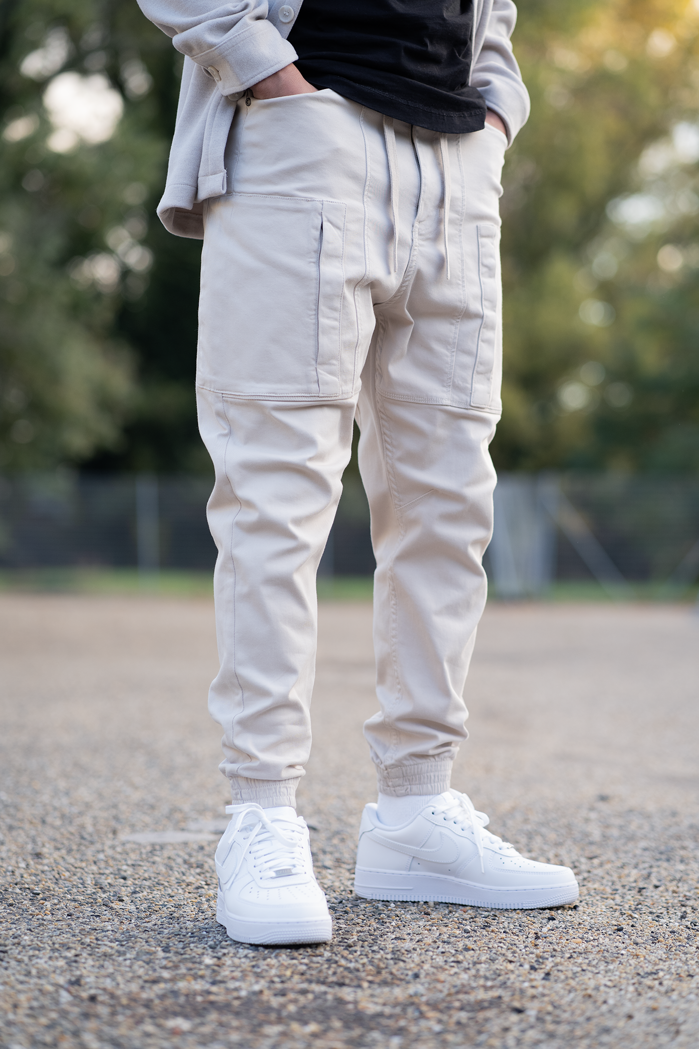 Pantalon Cargo Noir et Blanc Homme