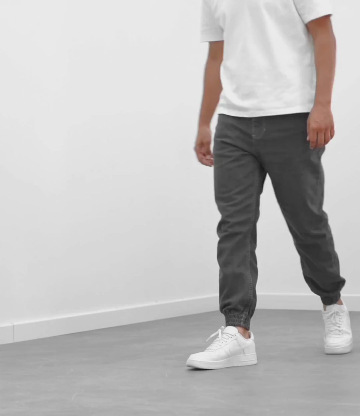 ELVI - Jogpant Denim - Gris stone