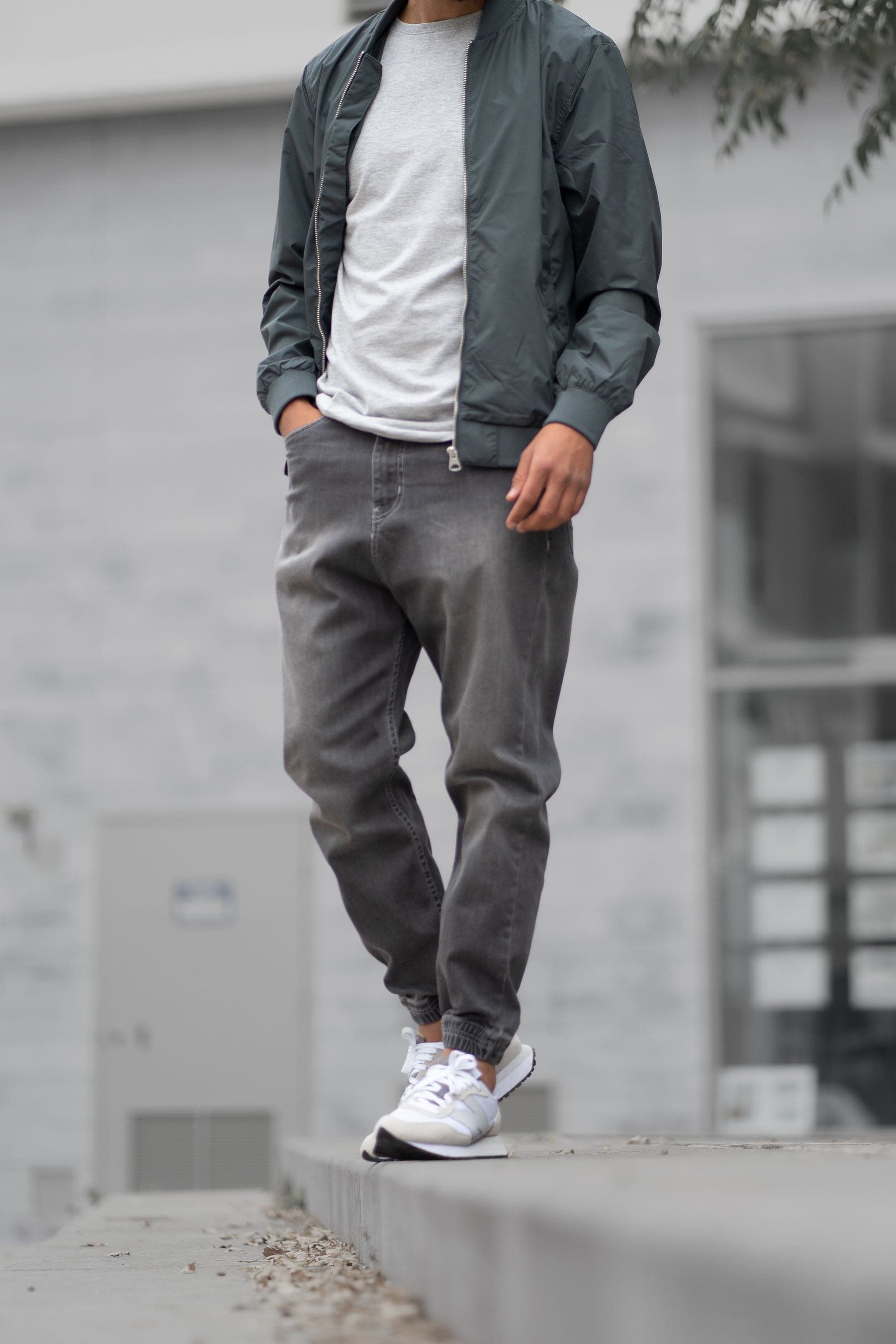 PANTALON HOMME JOGPANT JEANS GRIS STONE - Timssan